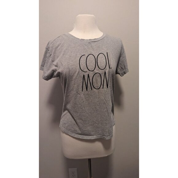 Rae Dunn Medium Cool Mom T-Shirt - Picture 1 of 3